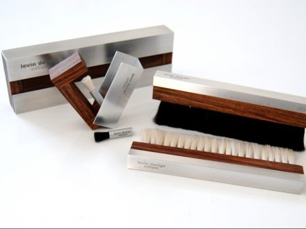 record cleaning brush case